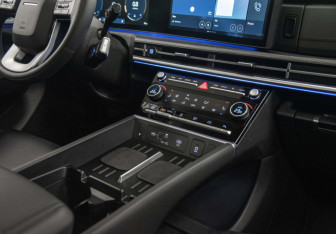 Новый Hyundai Santa Fe 2025 (10 фото)