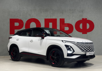 Подержанный автомобиль Omoda C5 2022 года (3 фото)