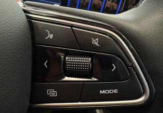 Подержанный автомобиль Geely Atlas 2024 года (18 фото)