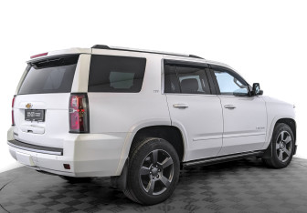 Подержанный автомобиль Chevrolet Tahoe 2015 года (5 фото)