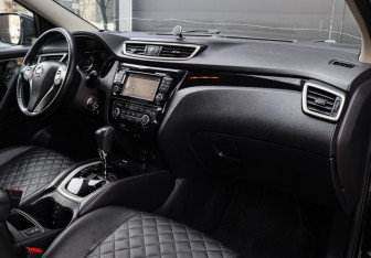 Подержанный автомобиль Nissan Qashqai 2018 года (7 фото)