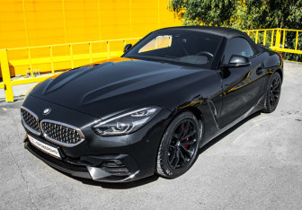 Подержанный автомобиль BMW Z4 Roadster 2020 года (15 фото)