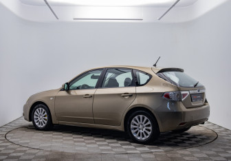 Подержанный автомобиль Subaru Impreza Hatchback 2008 года (7 фото)