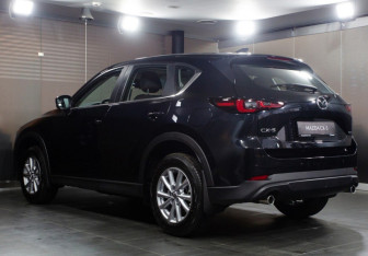 Новый Mazda CX-5 2025 (4 фото)
