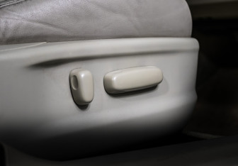 Подержанный автомобиль Toyota Camry Sedan 2011 года (14 фото)