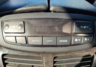 Подержанный автомобиль Acura MDX 2008 года (22 фото)