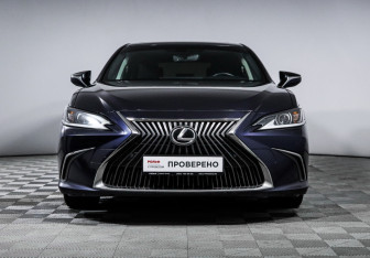Подержанный автомобиль Lexus ES 2020 года (2 фото)
