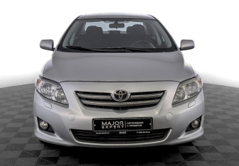 Подержанный автомобиль Toyota Corolla Sedan 2008 года (2 фото)