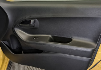 Подержанный автомобиль Kia Picanto 2011 года (21 фото)