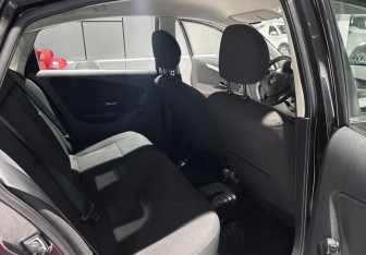 Подержанный автомобиль Nissan Almera Sedan 2014 года (11 фото)