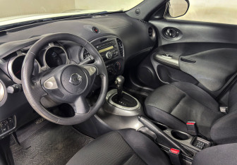 Подержанный автомобиль Nissan Juke 2013 года (11 фото)