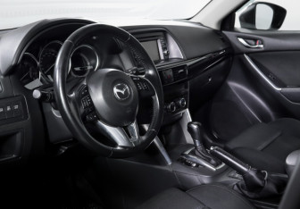 Подержанный автомобиль Mazda CX-5 2014 года (14 фото)