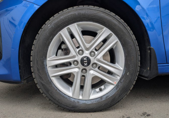 Подержанный автомобиль Kia Ceed Hatchback 2020 года (12 фото)