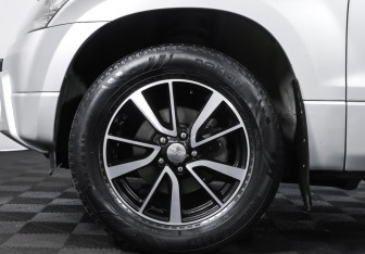 Подержанный автомобиль Suzuki Grand Vitara 2008 года (22 фото)