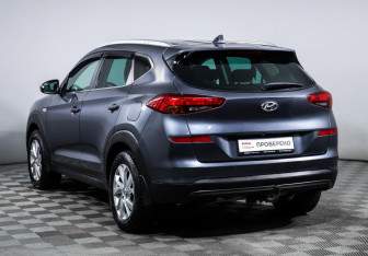 Подержанный автомобиль Hyundai Tucson 2018 года (7 фото)