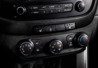 Подержанный автомобиль Kia Ceed Wagon 2014 года (14 фото)
