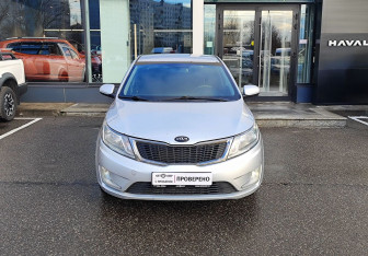 Подержанный автомобиль Kia Rio Sedan 2012 года (2 фото)
