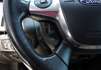 Подержанный автомобиль Ford Focus Hatchback 2012 года (19 фото)