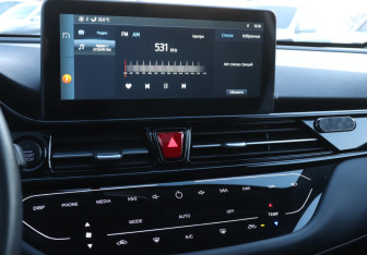 Подержанный автомобиль Москвич 3 2024 года (14 фото)