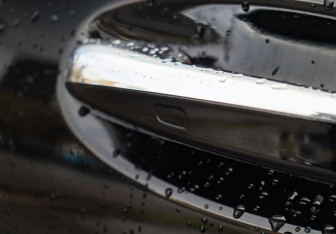 Подержанный автомобиль Mercedes-Benz GLE 2025 года (35 фото)