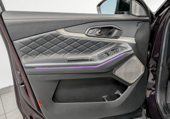 Подержанный автомобиль Exeed TXL 2023 года (19 фото)