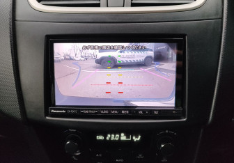 Подержанный автомобиль Suzuki Swift Hatchback 2015 года (16 фото)