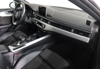 Подержанный автомобиль Audi A5 Liftback 2019 года (10 фото)