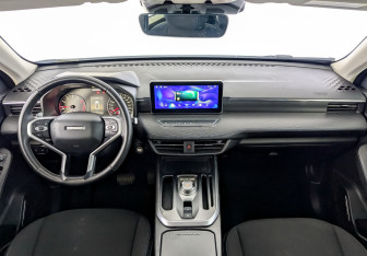 Подержанный автомобиль Haval Jolion 2023 года (14 фото)