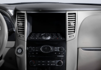 Подержанный автомобиль Infiniti FX 2013 года (13 фото)