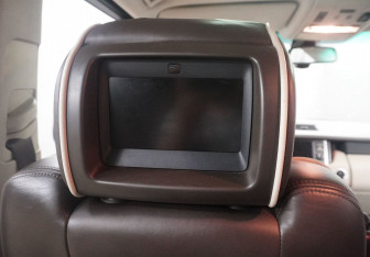 Подержанный автомобиль Land Rover Range Rover 2009 года (14 фото)