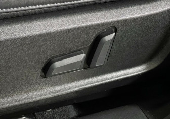 Подержанный автомобиль Haval F7 2021 года (11 фото)