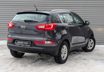 Подержанный автомобиль Kia Sportage 2012 года (5 фото)