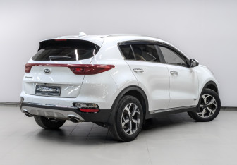 Подержанный автомобиль Kia Sportage 2020 года (5 фото)