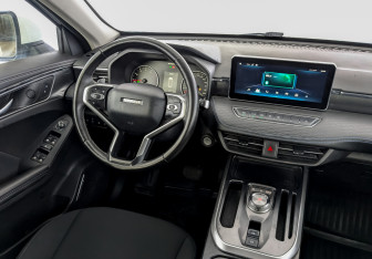 Подержанный автомобиль Haval Jolion 2022 года (29 фото)