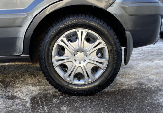 Подержанный автомобиль Ford Fusion 2008 года (16 фото)