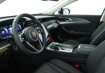 Новый Hongqi H5 2024 (13 фото)