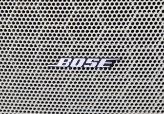 Подержанный автомобиль Mazda CX-7 2011 года (10 фото)