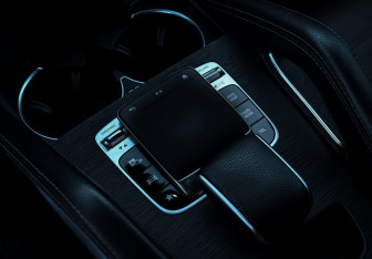 Подержанный автомобиль Mercedes-Benz GLE 2019 года (16 фото)