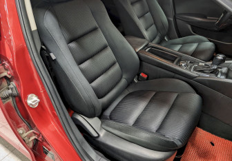 Подержанный автомобиль Mazda 6 Sedan 2017 года (20 фото)