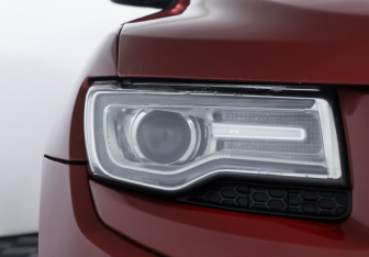 Подержанный автомобиль Jeep Grand Cherokee 2013 года (21 фото)