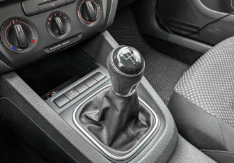 Подержанный автомобиль Volkswagen Jetta Sedan 2014 года (23 фото)