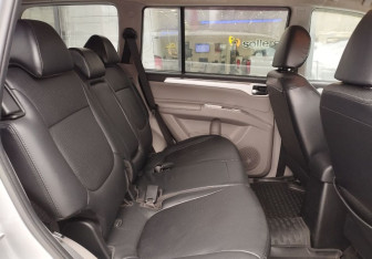 Подержанный автомобиль Mitsubishi Pajero Sport 2010 года (11 фото)