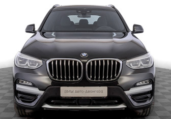 Подержанный автомобиль BMW X3 2019 года (2 фото)