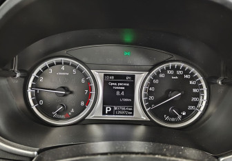 Подержанный автомобиль Suzuki Vitara 2016 года (12 фото)