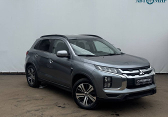 Подержанный автомобиль Mitsubishi ASX 2021 года (3 фото)