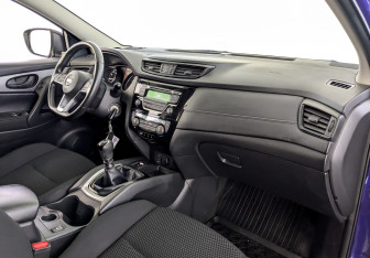 Подержанный автомобиль Nissan Qashqai 2019 года (11 фото)