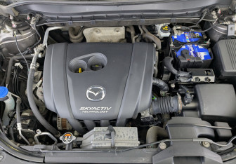 Подержанный автомобиль Mazda CX-5 2019 года (9 фото)