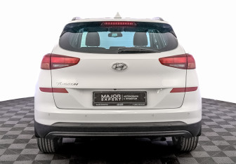 Подержанный автомобиль Hyundai Tucson 2020 года (6 фото)
