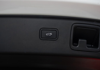 Подержанный автомобиль Zeekr X 2023 года (27 фото)