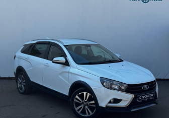 Подержанный автомобиль LADA (ВАЗ) Vesta Wagon 2020 года (3 фото)